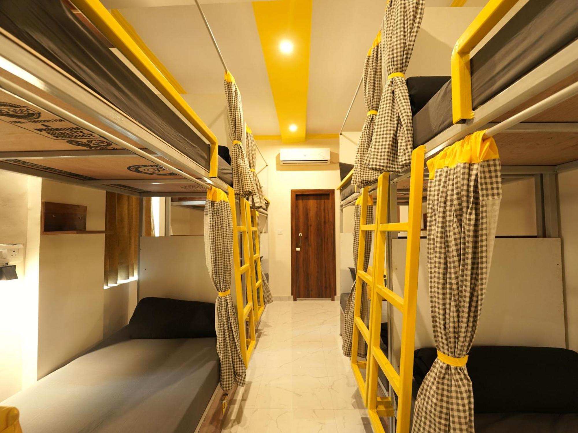 The Hosteller Rishikesh, Upper Tapovan Extérieur photo